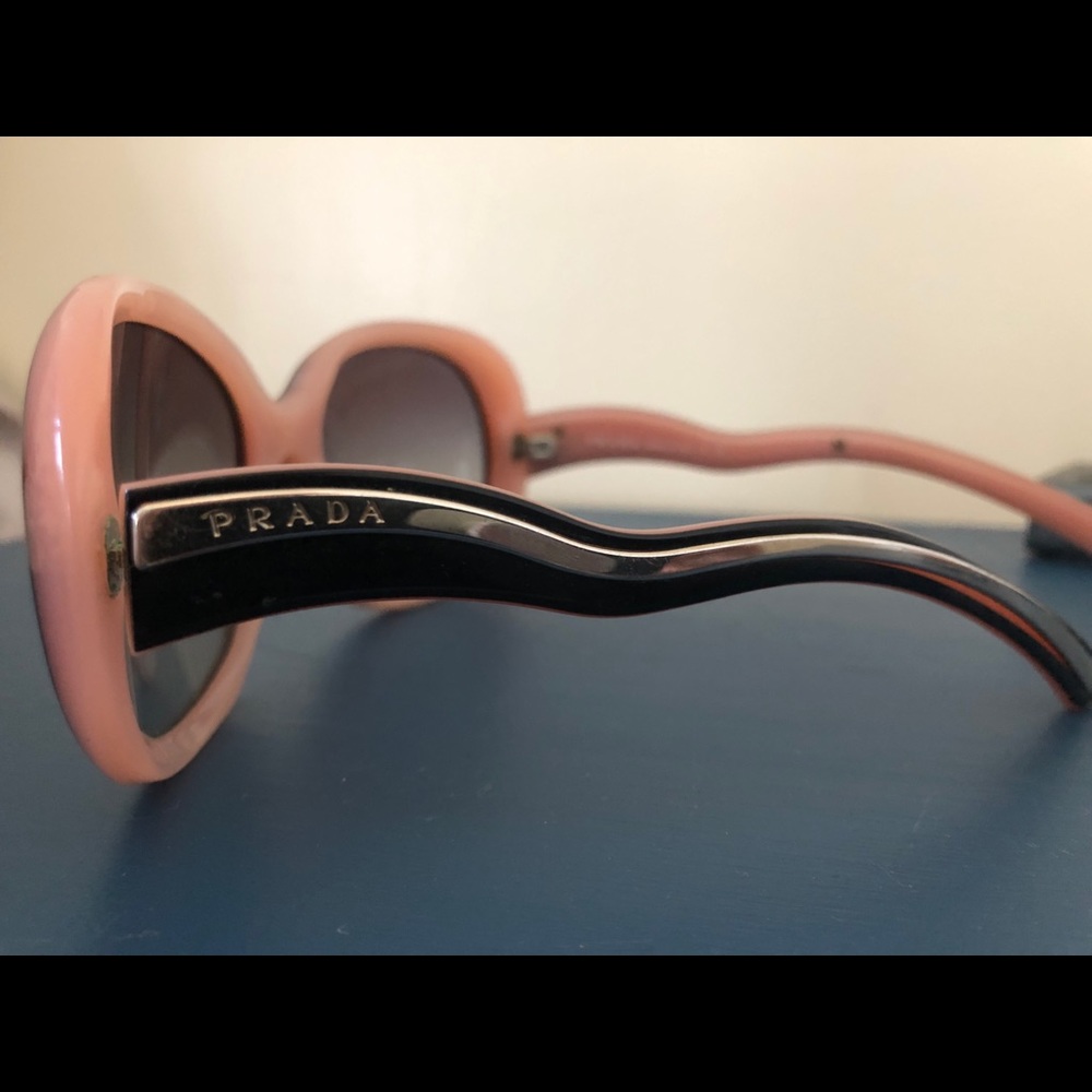 Prada black and pink sunglasses | Authentic!